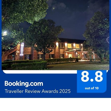 デヘラードゥーン The Cocoon Bed & Breakfast エクステリア 写真